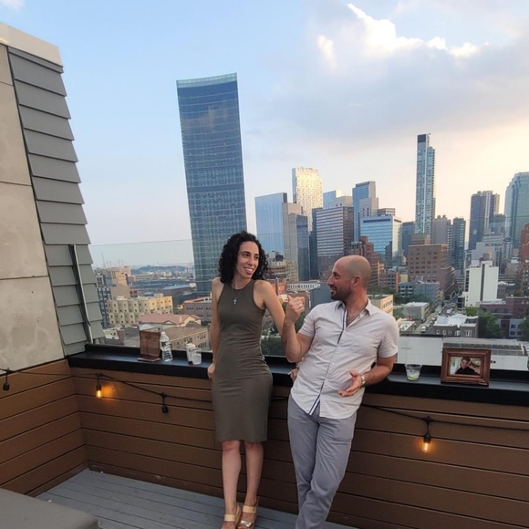 LIVE SHOW LISTING - Picture 2 of 5